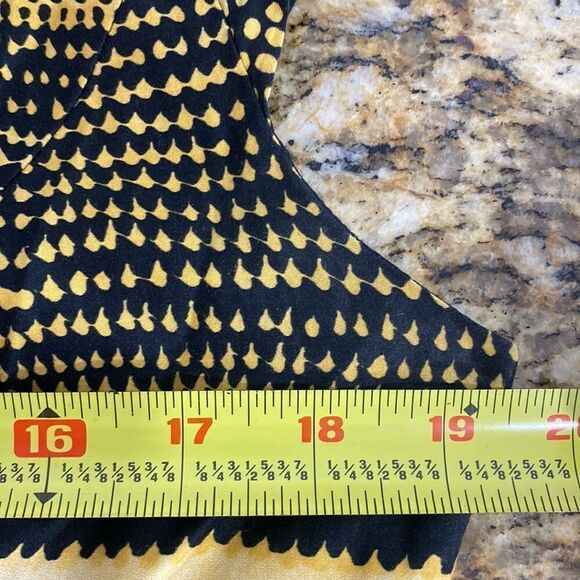 Liz Claiborne black & gold cap sleeve collared shirt dress size 12P - Picture 8 of 9